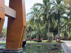 -三亚湾海居铂尔曼度假酒店