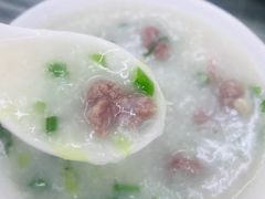 生滚牛肉粥-穗银肠粉店(东川路店)