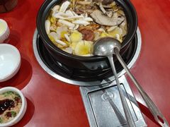 -菌之家·专业纯野生菌火锅·特色炒菌