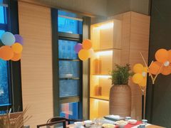 -红鼎豆捞·非遗鲍皇汤火锅(宝丰路店)