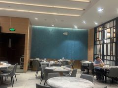 -乐忻皇朝(上海中心大厦店)