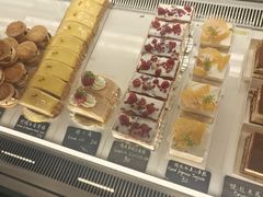 -麦田工坊(月湖店)