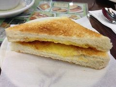 牛油多士-Caidie Bakery采蝶轩(百越店)