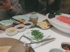 -洪氏嗨捞·猪肚鸡火锅(阳光天地店)