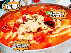 -六泰居·尔滨地标·东北菜(松北店)