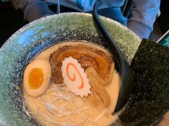雞白湯拉麵-雷神拉面(财富中心玉米楼店)