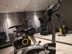 -榆林榆阳西路火车站亚朵酒店