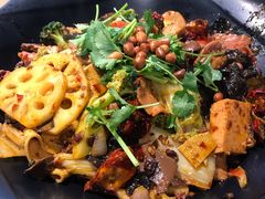 -小山城麻辣香锅(新邻生活广场店)