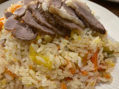 羊肉手抓饭-疆里疆外·和田烤肉·清真