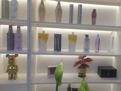 -吉艺心专业美发造型