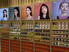 -moody彩瞳(环宇城店)
