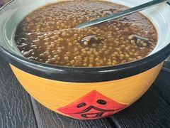 外婆裘糕-聚友斋(陶瓷琉璃馆水晶街店)