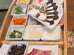 -芸南道·过桥米线(昆明老街旗舰店)