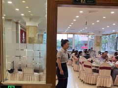 -迎宾楼(解放西街店)