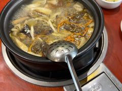 -菌之家·专业纯野生菌火锅·特色炒菌