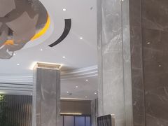 -华海酒店(茂名高铁站店)