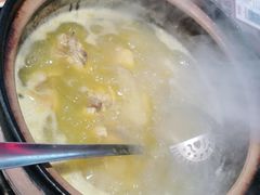 -捞围鲜·港式打边炉(海阳路店)