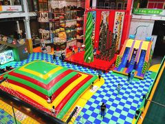 -蒙特利亲子乐园