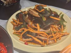 -巴厘龙虾·榜首油焖大虾(音乐学院·沿江酒馆店)