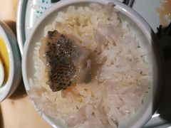 老坛酸菜鱼-佬麻雀·新湘菜(珠海金发购物中心店)