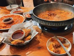 -喇喇排骨火锅·传统韩式脊骨汤(望京西园总店)