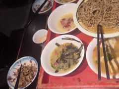 -蓝田九大碗民俗食府(蓝田店)