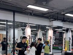 -拳力汇散打搏击泰拳俱乐部(绿地缤纷城店)