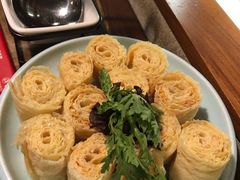 -左庭右院鲜牛肉火锅(金山万达店)