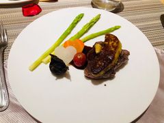 红酒酱鲜鹅肝-香樟花园法式铁板烧(恒隆广场店)