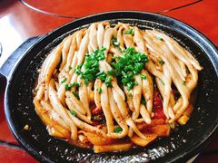 -王村姑老土炕莜面村(桥东店)