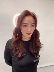 -PE SALON