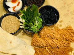 -大张烙馍村(泉山店)