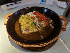 -阿瓦山寨·湘菜现炒·剁椒鱼头王(咸阳总店)