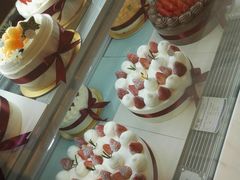 -花花卷卷·鲜食蛋糕(静安久光百货店)