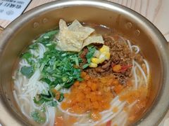 -匠本米所·炸酱米线·潮汕小食(万象食家店)