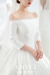 -艾米丽婚纱礼服