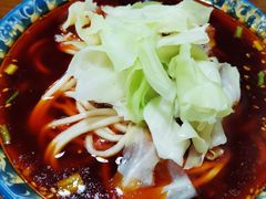 极品牛肉面-蒋六十八梯眼镜面(狮子坪店)