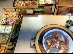 -阿昌白族石板烧·菌锅(大理古城店)