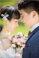 -上花轿婚纱摄影