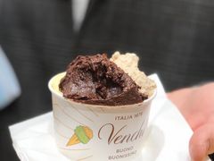 -VENCHI 闻绮(北京国贸商城店)