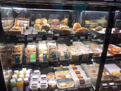 面包甜点陈列柜-星巴克臻选(北京太阳宫凯德店)