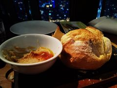 餐前小食-上海柏悦酒店·世纪100牛排馆