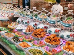 自助取餐区-张氏鱼庄
