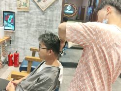 点击看大图 -T.1 hair salon烫染接发