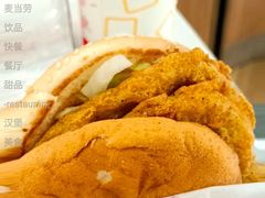 双层脆鸡堡-麦当劳(静安寺店)