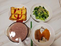 -天鹅到家·保姆月嫂育儿嫂(朝阳店)