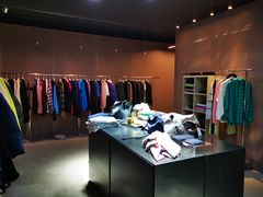 -Acne Studios(芮欧百货店)