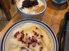 -云阿蛮云南生烫牛肉米线(奉贤路店)