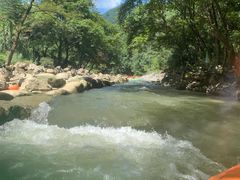 -雅鲁激流探险漂流