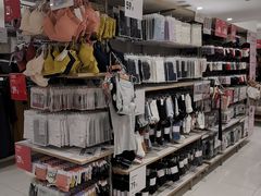 -优衣库(北京首开福茂宋家庄购物中心店)